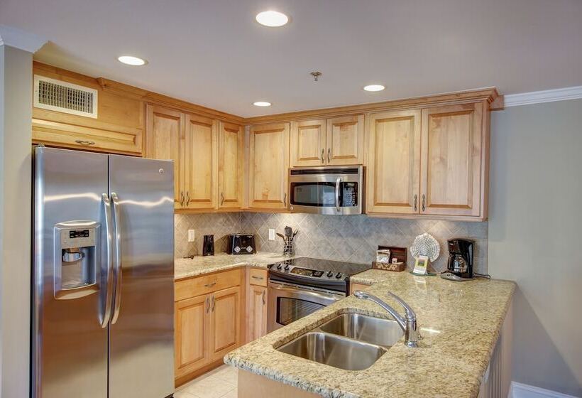 Люкс 3 Спальни, The Residences At Biltmore   Asheville