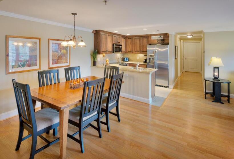 Люкс 2 Спальни, The Residences At Biltmore   Asheville