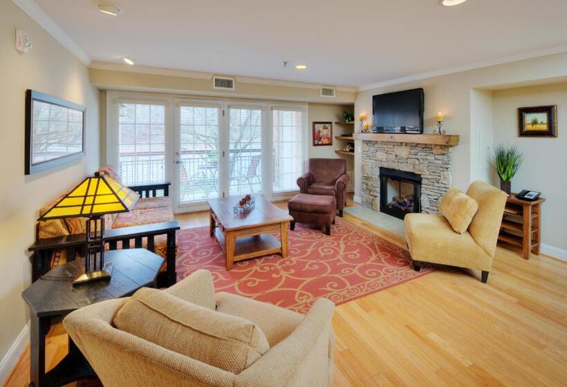 Люкс 3 Спальни, The Residences At Biltmore   Asheville