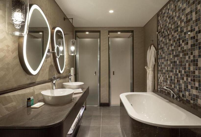 Suite Premium, The Westin Istanbul Nisantasi