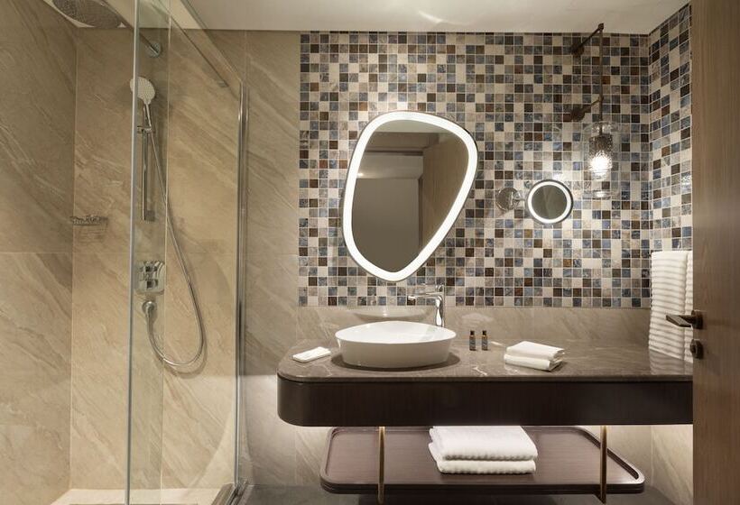 Pokój Deluxe Wewnętrzny, The Westin Istanbul Nisantasi
