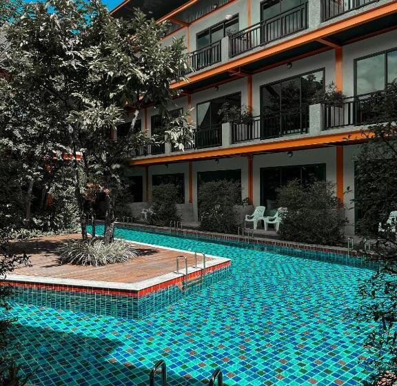 스탠다드 발코니 룸, Wow Phuket