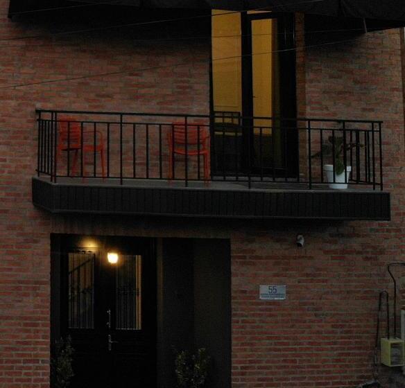 اتاق استاندارد با بالکن, უცხო Utskho