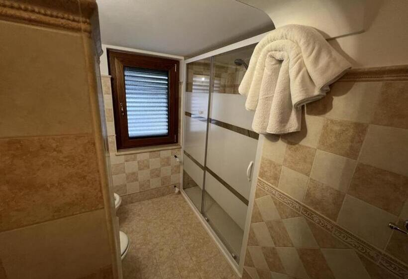 Семейный Номер, Villa Kirù