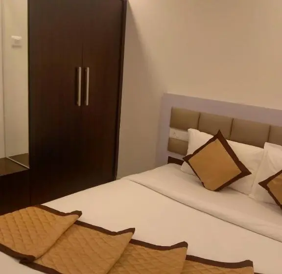 スタンダードルーム, Clarks Inn Express ,sirkazhi