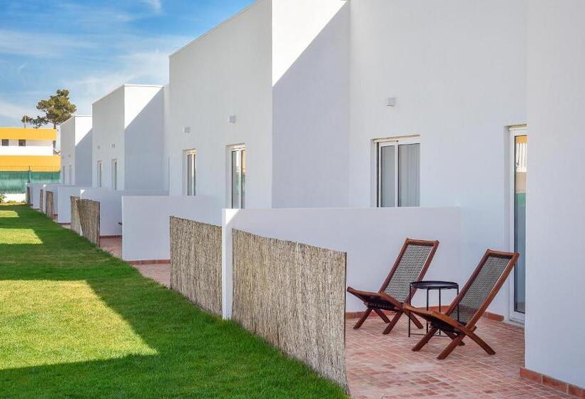 Люкс Вид на Бассейн, Serpa