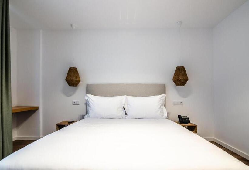 Номер Стандарт, Serpa