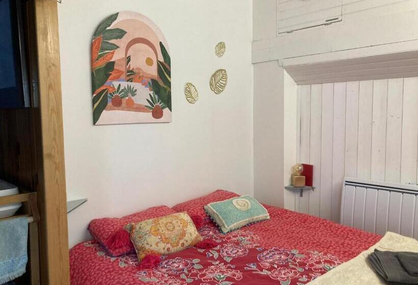 Номер Стандарт, Le Petit Ecrin, 80 M De La Mer