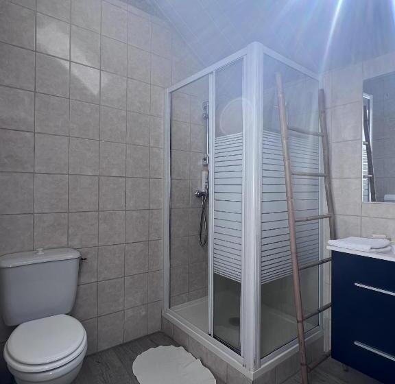 חדר סטנדרט, La Table D Elodie