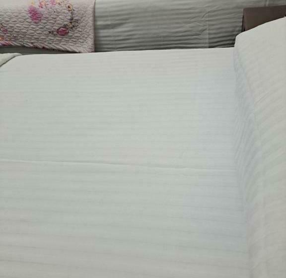 اتاق لوکس, Islam&imran