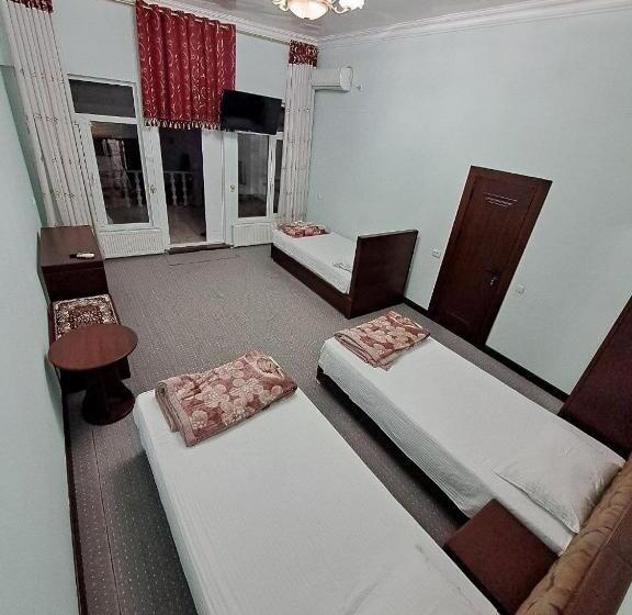 اتاق راحتی سه تخته, Islam&imran