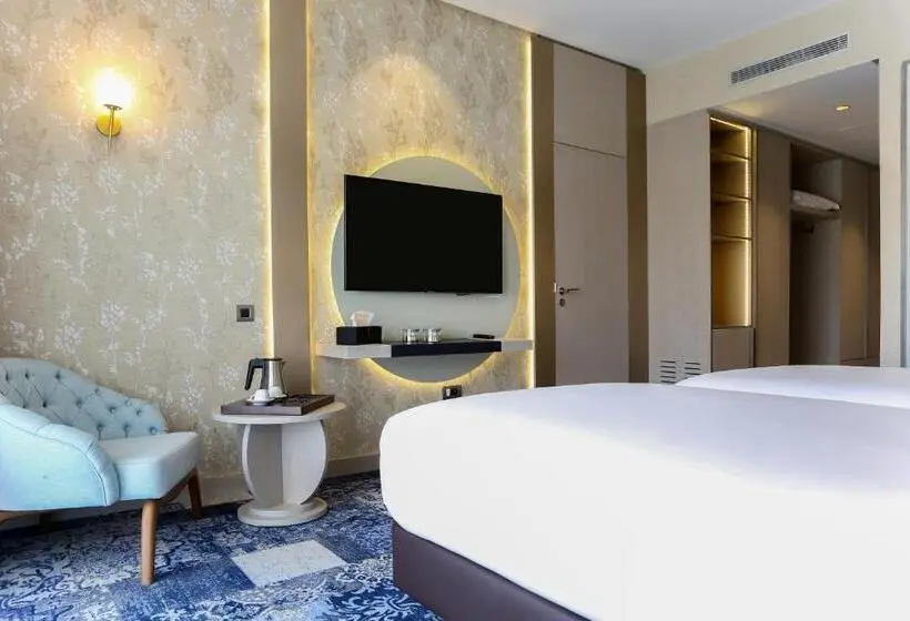 اتاق استاندارد با چشم‌انداز باغ, Oriental Palace By Agora Complex