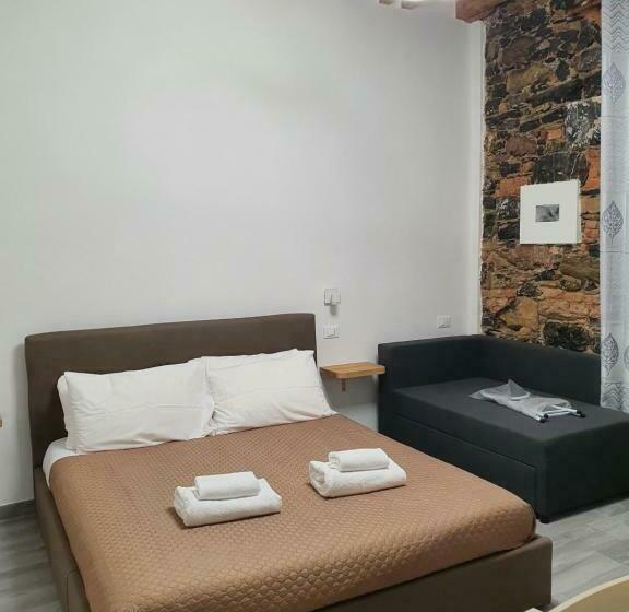 غرفة كومفورت ثلاثية, 5 Terre Station Rooms