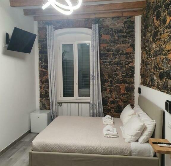 غرفة كومفورت ثلاثية, 5 Terre Station Rooms