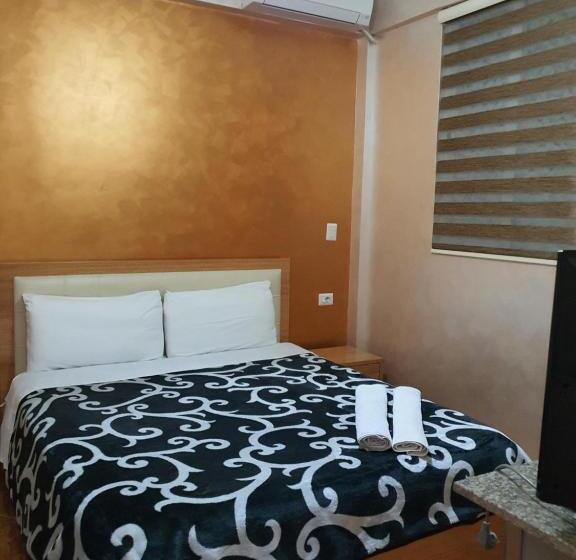 豪华房间, Kompleksi Gjoni