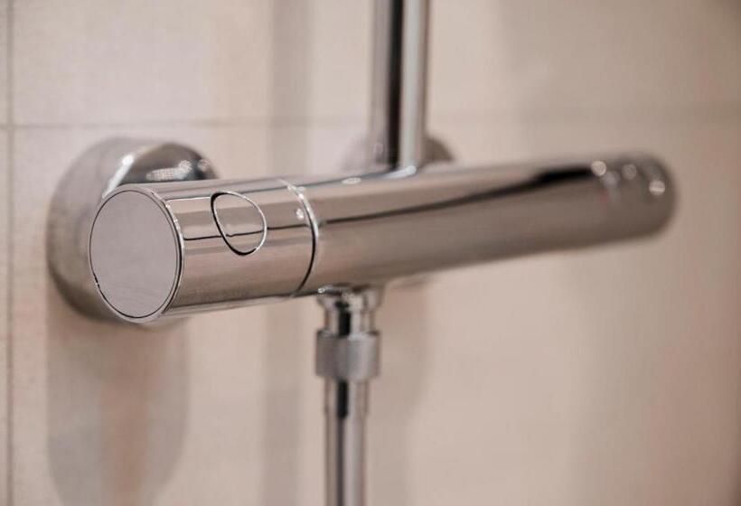 اتاق استاندارد با تخت بزرگ, Townhouse17 Boutique Bed & Breakfast