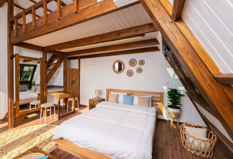 بانگلوی لوکس, Matarma Beach Residence