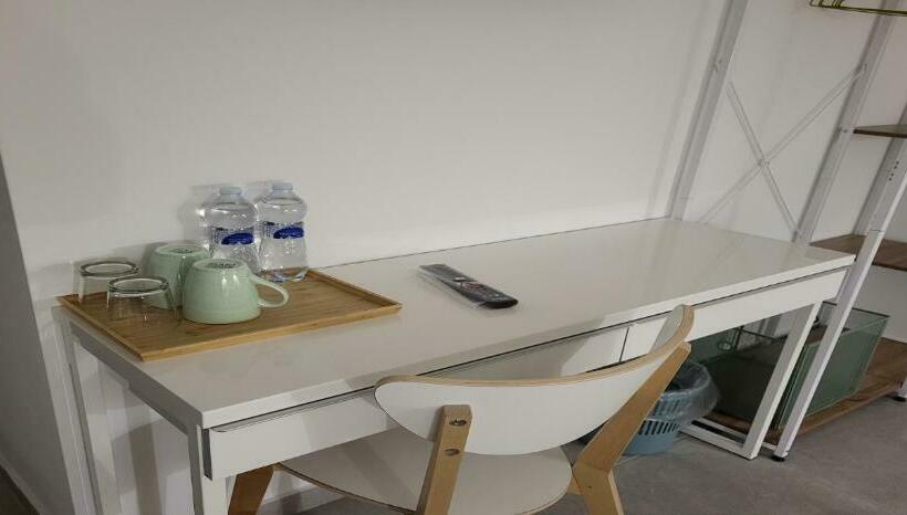 オーシャンビュースタンダードルームバルコニー付き, Casa Villaggio Pirandello