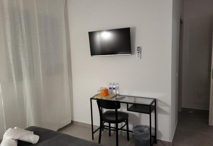 スタンダードトリプルルーム, Casa Villaggio Pirandello