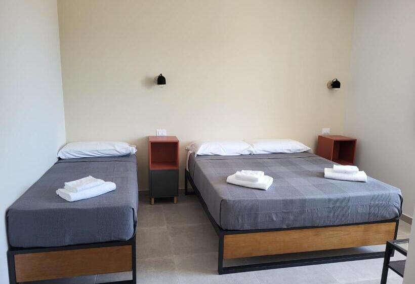 スタンダードトリプルルーム, Casa Villaggio Pirandello