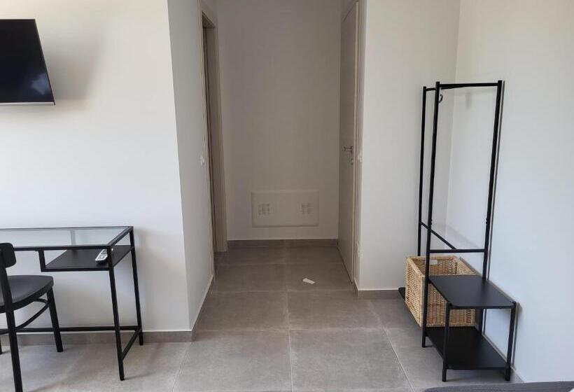 スタンダードトリプルルーム, Casa Villaggio Pirandello