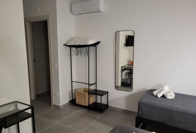 スタンダードトリプルルーム, Casa Villaggio Pirandello