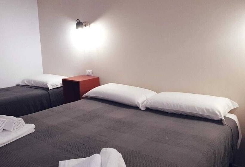 スタンダードトリプルルーム, Casa Villaggio Pirandello