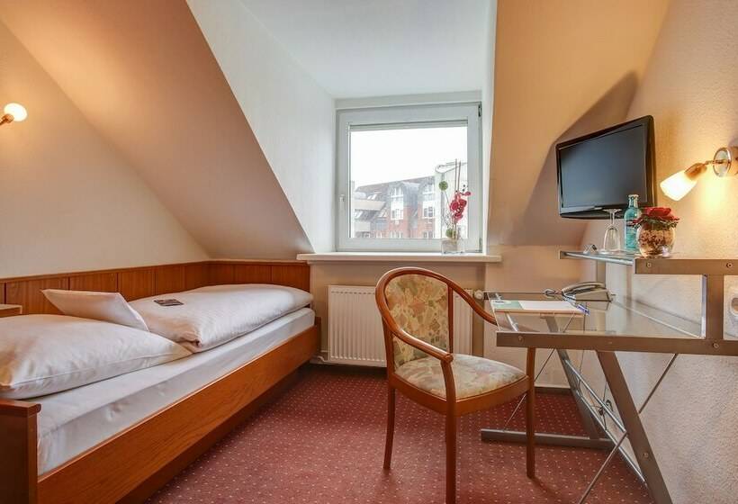 Номер Стандарт Индивидуальный, Ina Hotel Consul