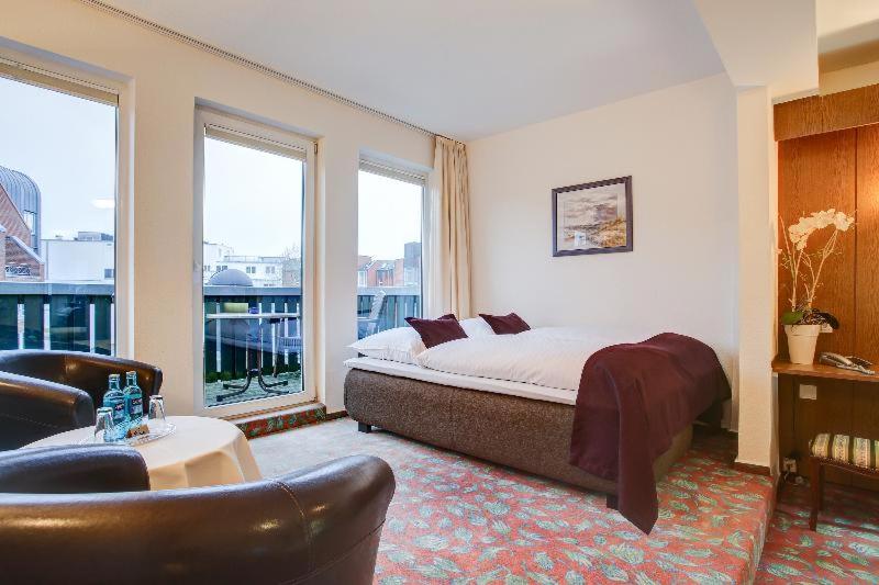 Номер Стандарт, Ina Hotel Consul