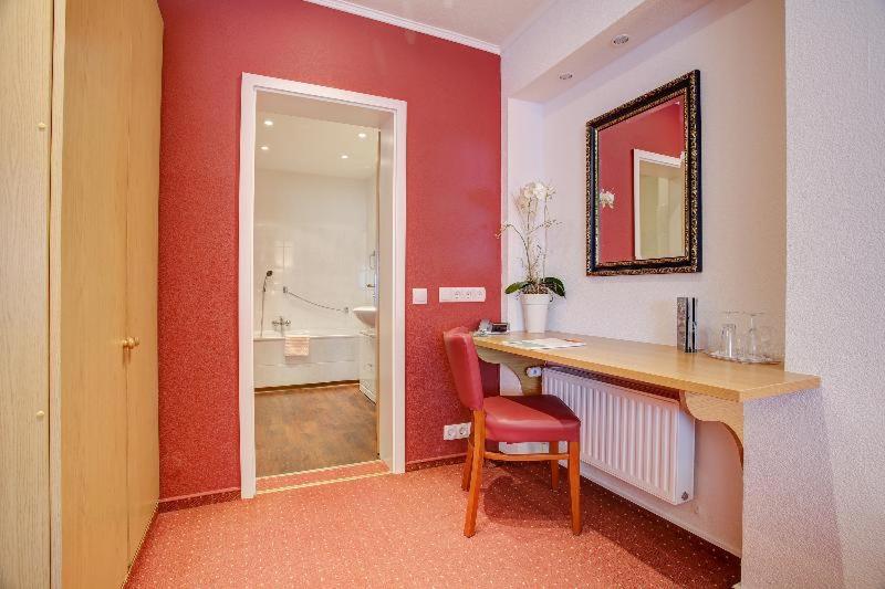 Номер Стандарт, Ina Hotel Consul