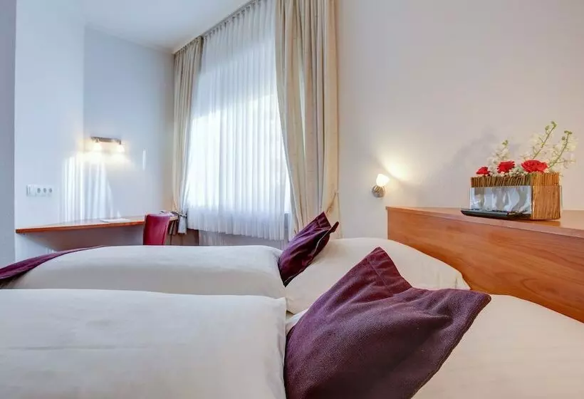 エコノミールーム, Ina Hotel Consul