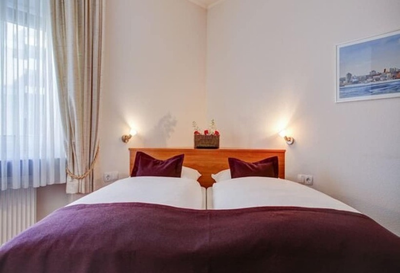 Номер Economy, Ina Hotel Consul