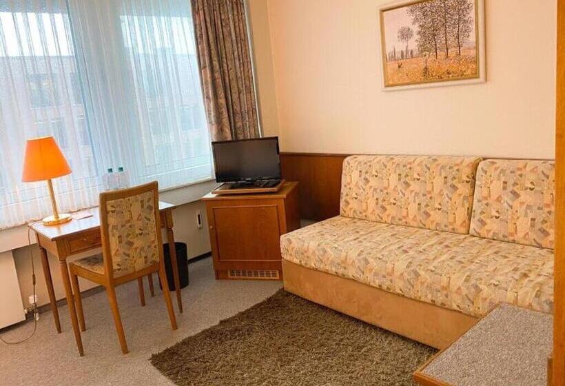 غرفة قياسية, Am Rathaus