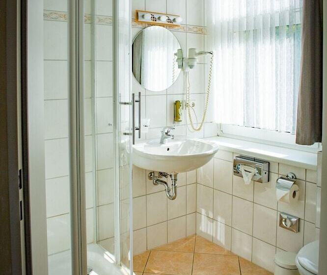 غرفة قياسية, & Restaurant Waldschlosschen