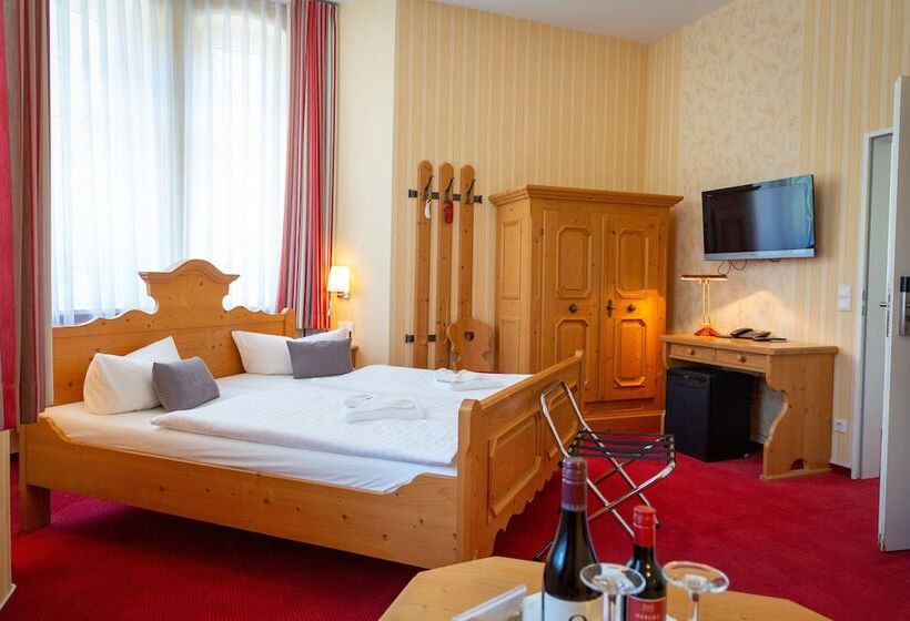 غرفة قياسية, & Restaurant Waldschlosschen