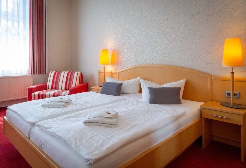 غرفة قياسية, & Restaurant Waldschlosschen