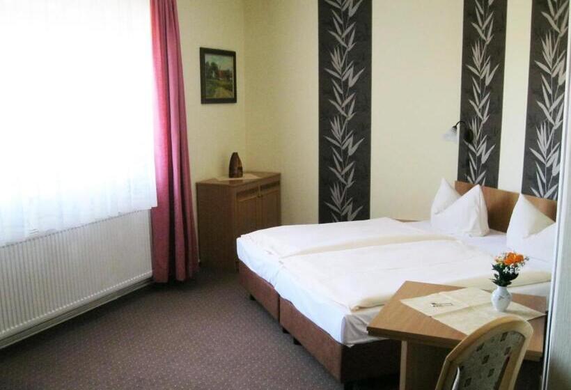 スタンダードルーム, Mucha Ohg Hotel Sembziner Hof