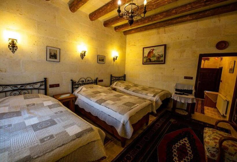 اتاق استاندارد سه نفره, Sofa