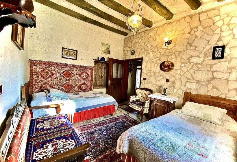 اتاق خانوادگی, Sofa