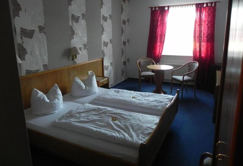 스탠다드 룸, Zur Eldenburg