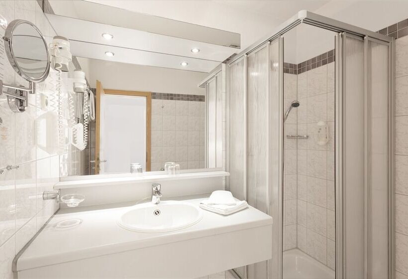 غرفة قياسية رباعية, Motel Stralsund