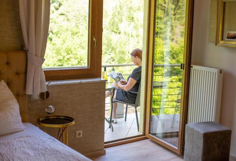 コンフォートシングルルーム, Restaurant Laux