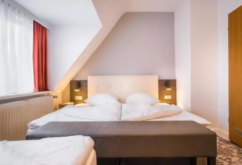 Standard Kolmen Hengen Huone, Signature Hotel Astoria