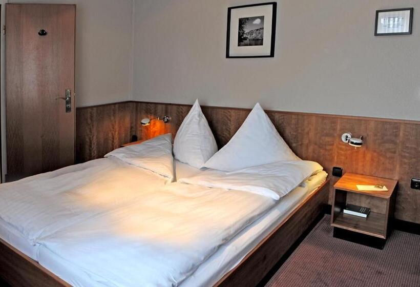 اتاق استاندارد, Und Landhaus  Kastanie