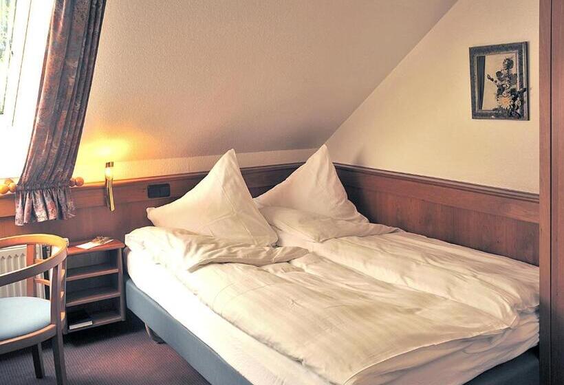 اتاق استاندارد, Und Landhaus  Kastanie