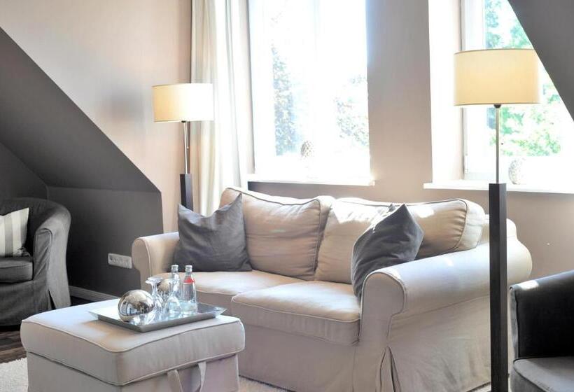 اتاق راحتی, Und Landhaus  Kastanie