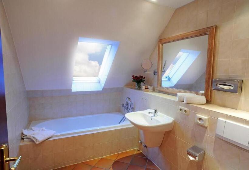 ジュニアスイート, Villa Gropius