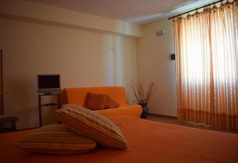 Номер Стандарт, B&b Zio Ciccio