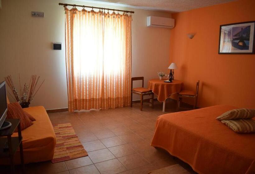 Номер Стандарт, B&b Zio Ciccio