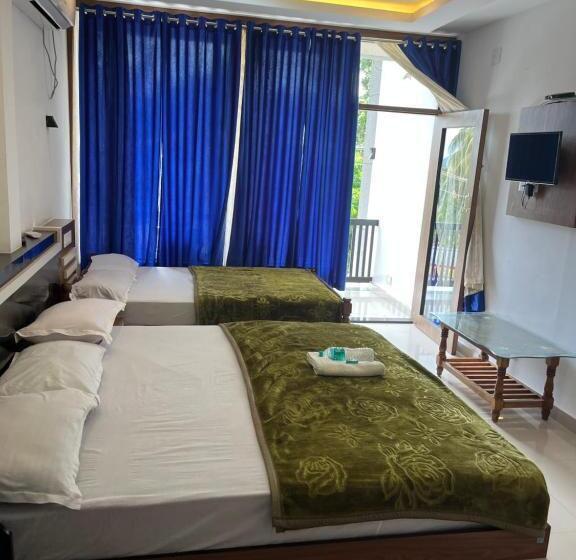 Family Suite, Dakshinakasi Guest House